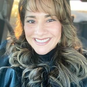 Meet your Posher, Jeanette